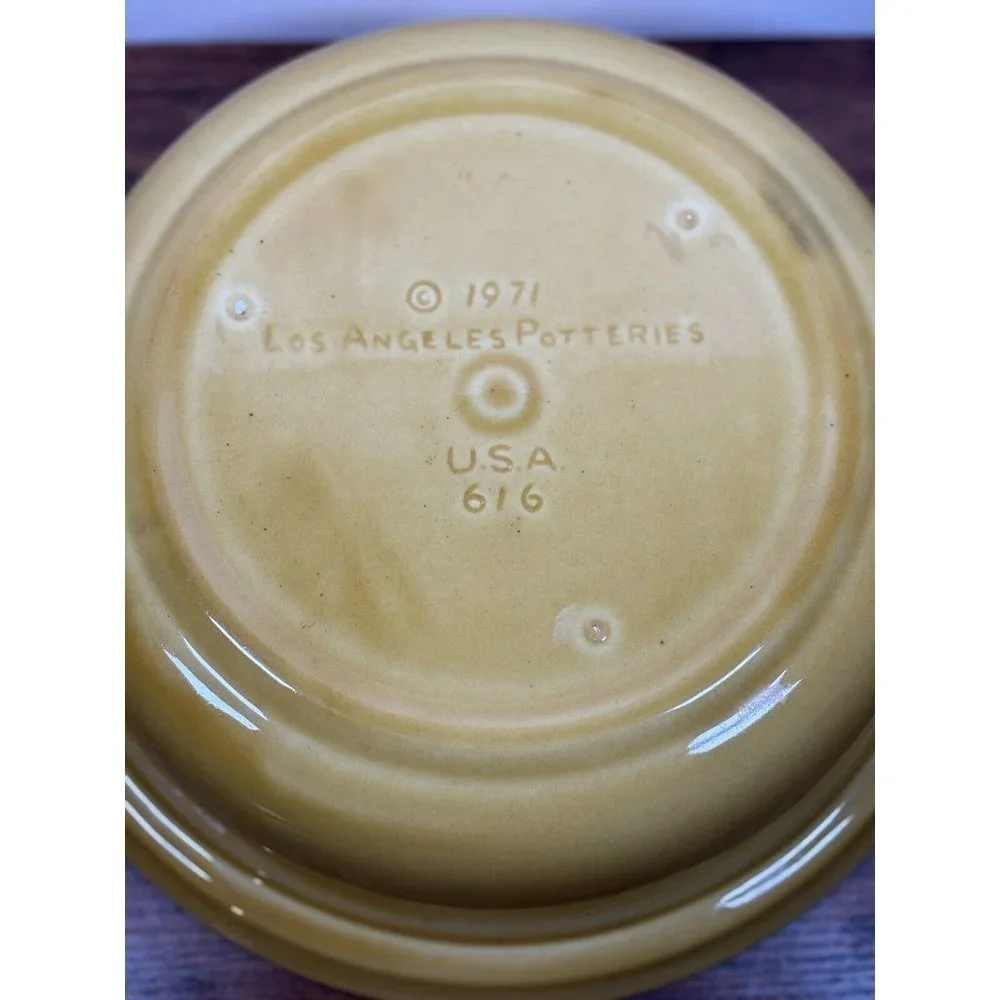 Vintage Los‎ Angeles Potteries Ovenware Harvest Mushrooms Dish Ware 1971 USA